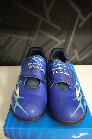 Botas Joma multitacos niño azul talla 31