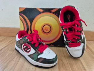 Zapatillas Heelys con ruedas Talla 33
