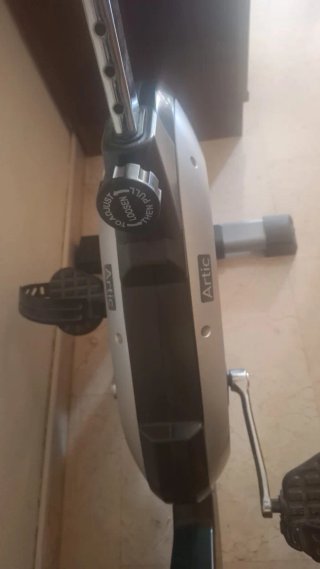 Bicicleta Estática BH Fitness Artic Alta Gama