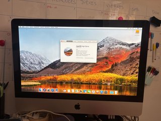 Apple iMac 21.5 Plata