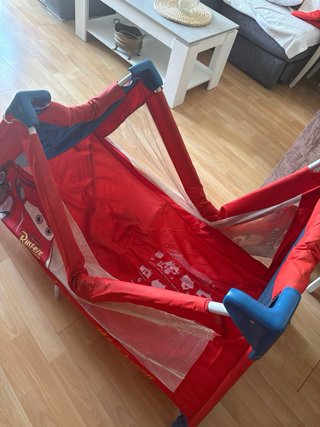 Cuna de viaje infantil
