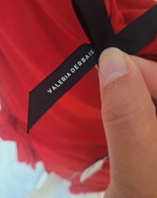 Vestido rojo asimétrico