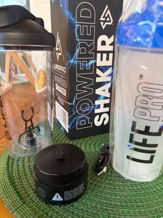 Lote 2 Shakers LifePro nuevos.