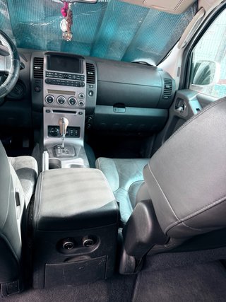 Nissan Pathfinder 2005