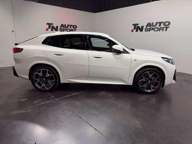 BMW iX2 eDrive20