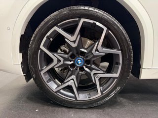 BMW iX2 eDrive20