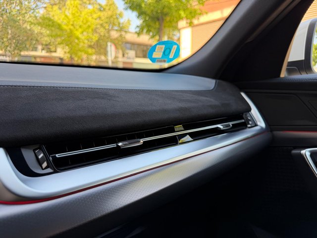 BMW iX2 eDrive20