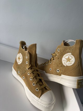 Converse Mostaza