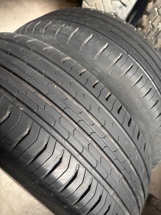 Pareja Neumáticos 215/60R17 96H