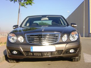 Vehículo coche para bodas y eventos