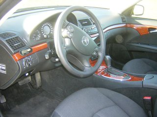 Vehículo coche para bodas y eventos