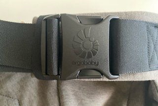 Mochila Portabebés Ergobaby Embrace Gris