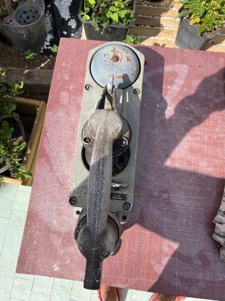 Teléfono antiguo de mina