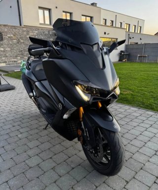 Yamaha Tmax 530