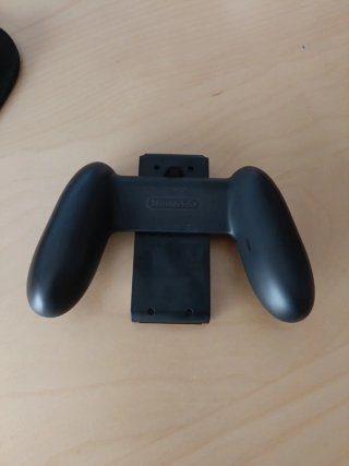 Mando Nintendo Switch Grip