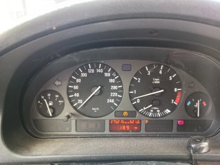 BMW 528iA 1998