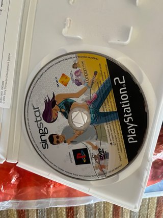 Singstar PlayStation 2 con micrófonos