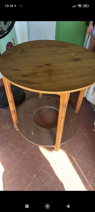 Mesa camilla redonda de madera