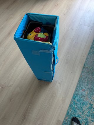 Parque infantil Chicco azul con juguetes