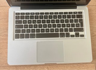 MacBook Pro 13 2011 Intel i5 8GB RAM + Funda