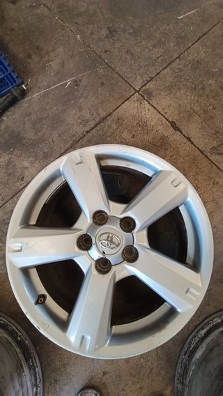 Llantas Toyota RAV 4 en 17"