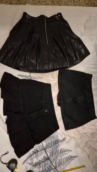 Lote 3 minifaldas negras