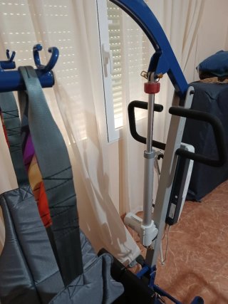 Cama articulada eléctrica hospitalaria