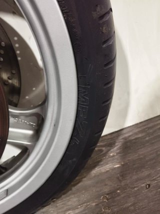 Rueda delantera BMW R850R