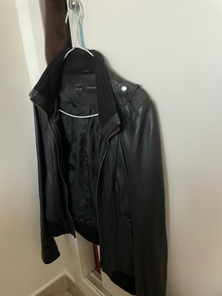 Chaqueta de cuero Zara Basic negra