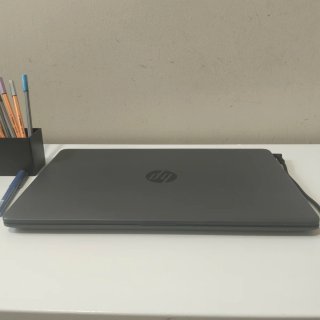 Portátil HP 250 G8 Laptop