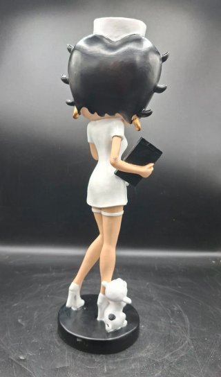Figura en resina de Betty Boop Enfermera y Pudgy.