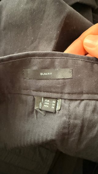 Pantalón Massimo Dutti Slim Fit Negro T.48