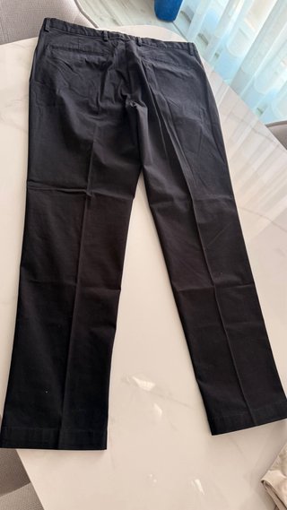 Pantalón Massimo Dutti Slim Fit Negro T.48