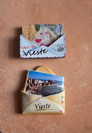 2 Calamite Vieste a forma di lettera