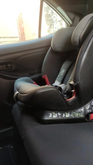 Silla coche Britax Römer Advansafix IV M