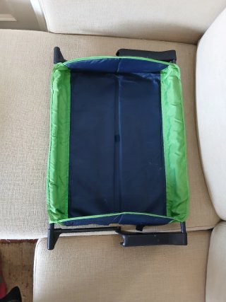 Cambiador de viaje para cuna