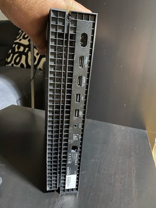 Xbox One X 1TB 4K + Mando + Mando Multimedia