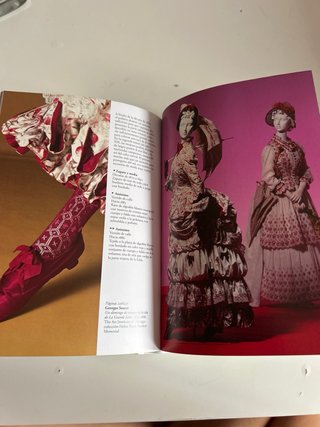 Historia de la Moda Del Siglo XVIII Al Siglo XX