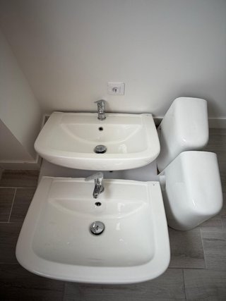 Lavabos semipedestal de porcelana