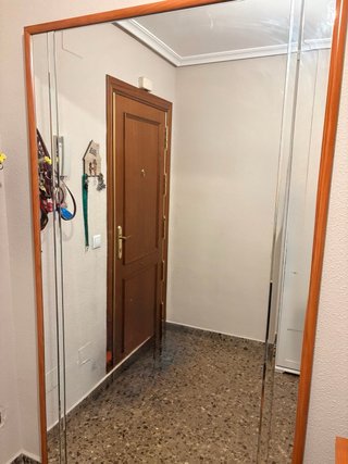 Recibidor madera con espejo grande