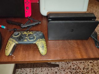 Nintendo Switch OLED + Accesorios