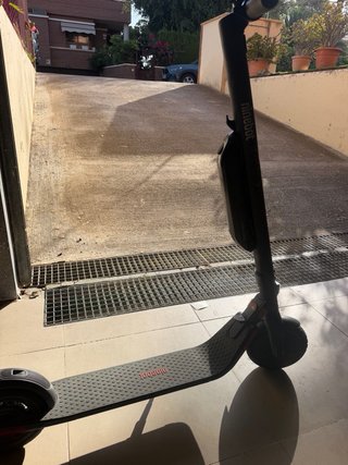 Patinete eléctrico Ninebot en muy buen estado con
