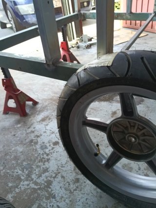 Rueda Scooter 120/70R14 M/C 55H llanta nueva