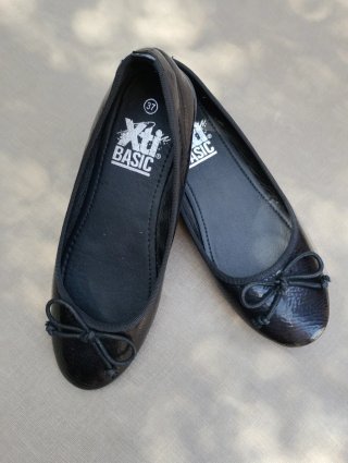 Bailarinas Xti Talla 37 Negras