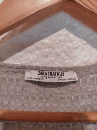 Mono Zara gris tirantes y volantes