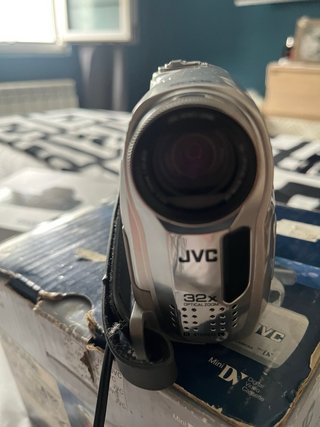Videocámara JVC GR-D340E Mini DV