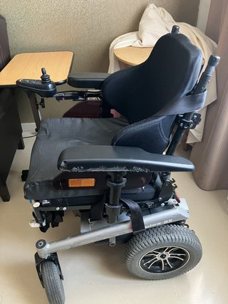 Silla eléctrica Triplex SX con asiento postural