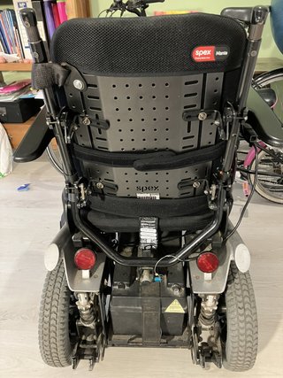 Silla eléctrica Triplex SX con asiento postural