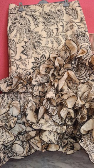 Falda Flamenca Negra y Beige Talla Única