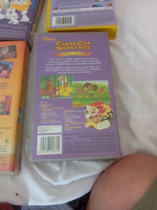 Lote 4 Cintas VHS: Disney, Simpsons, Matilda, Celi